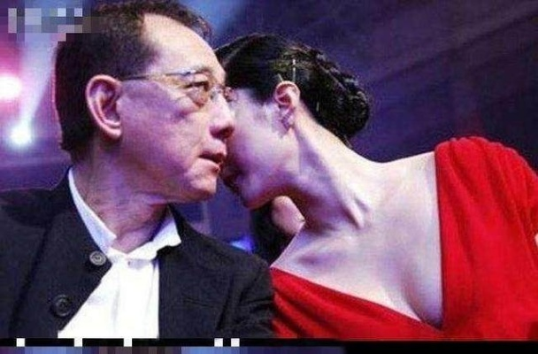 (明星背后的黑历史)娱乐圈血泪史:明星光鲜背后的暗黑真相曝光 (明星背后的黑历史)娱乐圈血泪史:明星光鲜背后的暗黑真相曝光