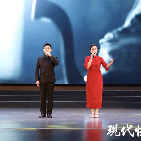 (沧海一声笑滔滔两岸潮什么意思)沧海一声笑 哈哈 滔滔:风浪起,笑看世事变幻,潮起潮落任自然 (沧海一声笑滔滔两岸潮什么意思)沧海一声笑 哈哈 滔滔:风浪起,笑看世事变幻,潮起潮落任自然