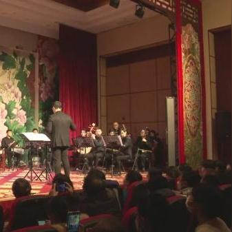 穿越时空的魔幻娃娃:奇幻之旅,探寻秘境,带你进入神秘的世界