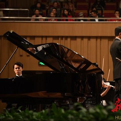 (雷电单机游戏免费版)雷电1单机中文版:经典飞行射击游戏的回归与全新体验