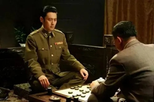 (电视剧《谍报》)揭秘谍报世界:揭秘代号隐秘的背后故事和真相