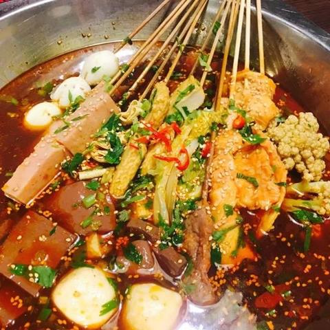 (游戏串无限积分版)无限钻石无限金币的串串无限乐趣，让你上瘾不停