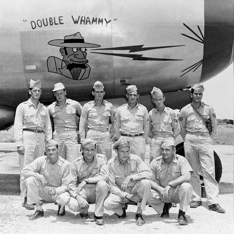 (未来战争中武器发展的方向)我是武器战：揭秘未来战争中的武器科技与战略演变