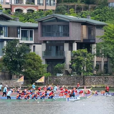 冲吧三国吧：重温经典三国历史，带你体验全新勇者征程与策略对战