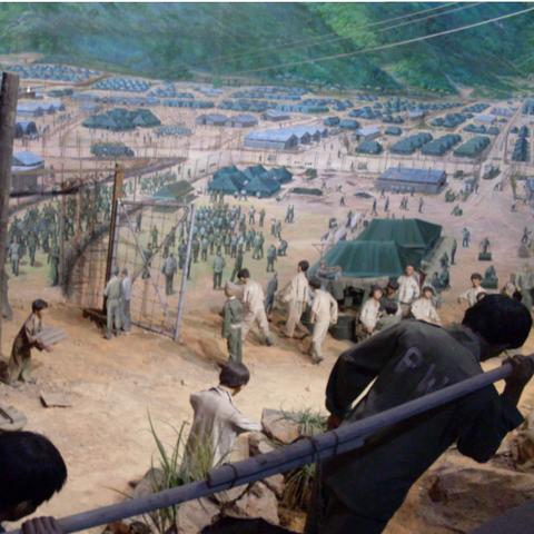 (英雄志愿军)英勇抗战：志愿军生存之战的艰辛与牺牲。