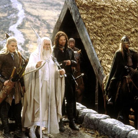 探索神秘中土世界：《指环王崛起之战》游戏如何通过策略战斗赢得玩家青睐