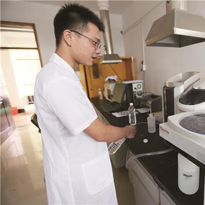 “探索蓝天卫士官方网站：携手保护我们的蓝天与生态环境，共创美好未来”