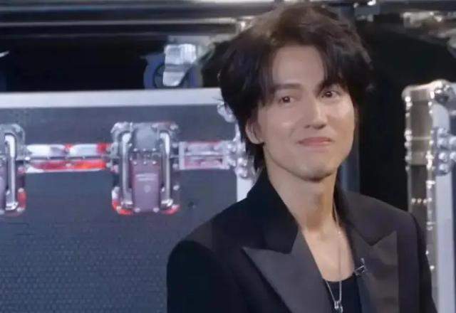 赵一博待播剧《披荆斩棘的哥哥们》备受期待,演技实力再次引爆舞台 赵一博待播剧《披荆斩棘的哥哥们》备受期待,演技实力再次引爆舞台