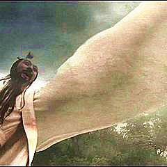 (紫圣很帅气)紫圣帅气无比，展现出独特魅力让人感受到孩童般的纯真与活力