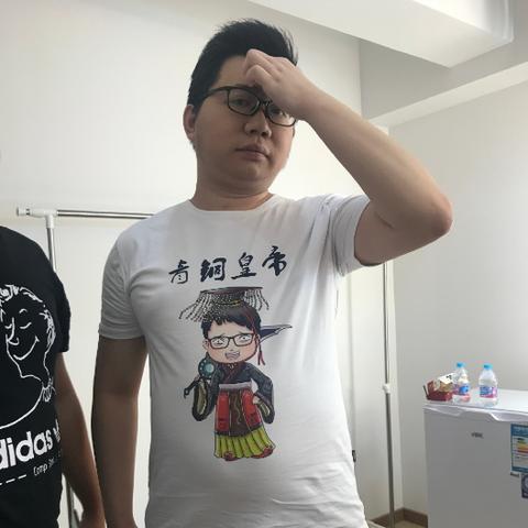 赏金术士是在哪个直播平台进行实时直播？追踪最新直播地址与互动方式揭晓