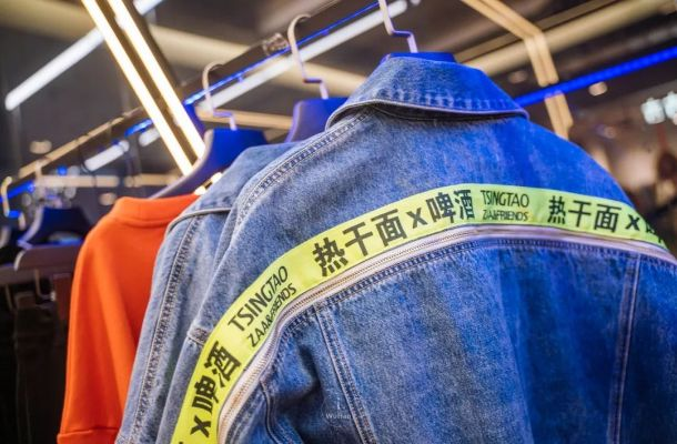 帮我拓展下战国布武国际服：最新潮流时尚，国际服装品牌，让你尽显战国风采