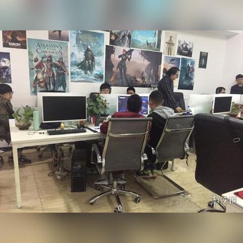 详解光明重影全成就攻略：技巧心法、关卡策略、角色选择与装备搭配完全攻略