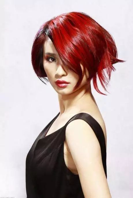 (美发圣诞节活动)探秘圣诞节神奇美发屋全解锁,打造时尚发型等你来体验! (美发圣诞节活动)探秘圣诞节神奇美发屋全解锁,打造时尚发型等你来体验!