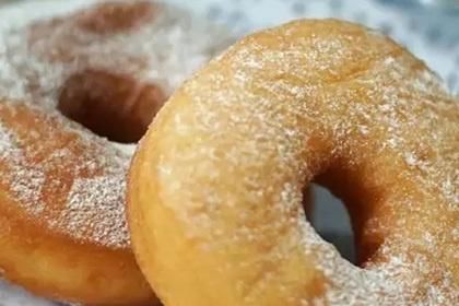 (甜味芝士)诱人诱惑,浓郁芝士甜甜圈,口感酥软香甜,快来尝一尝! (甜味芝士)诱人诱惑,浓郁芝士甜甜圈,口感酥软香甜,快来尝一尝!