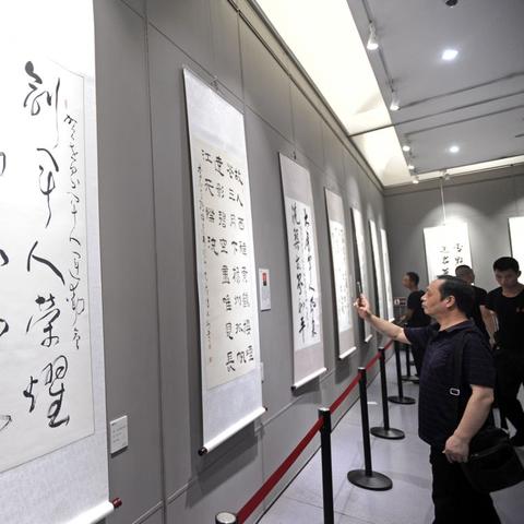 (少年名将视频)少年名将官网：领略青春活力，感受军旅之美