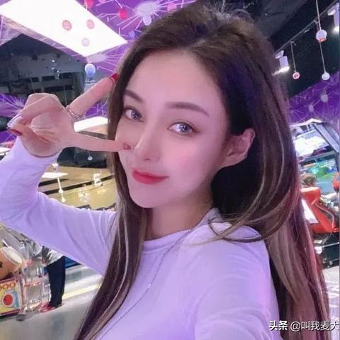 元能失控与元气骑士：哪款游戏更具趣味性与挑战性，值得一试？